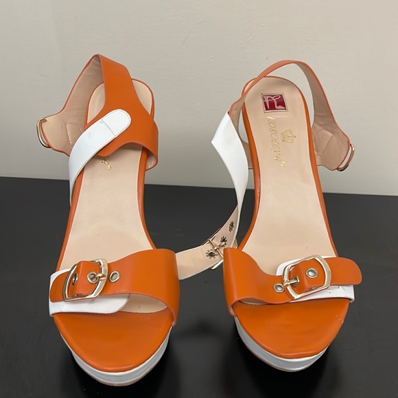 koroleva Shoes - Orange and white leather heels / sandals